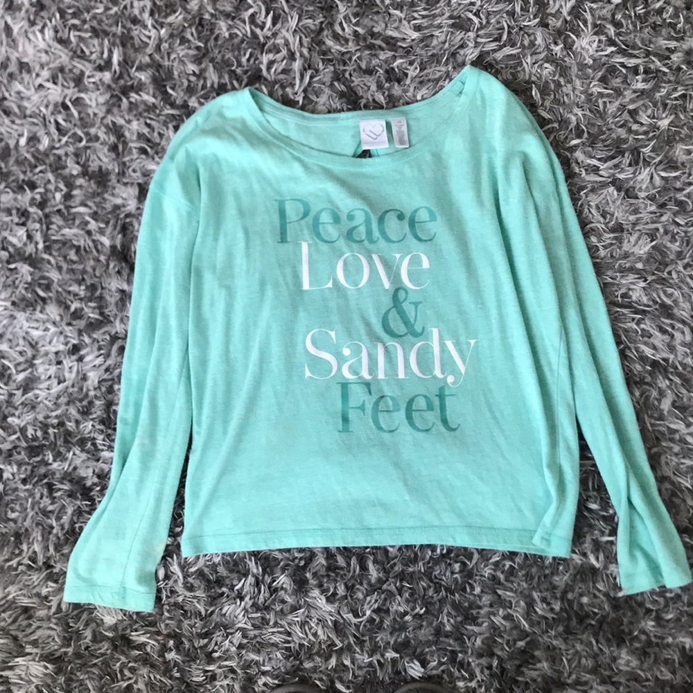 Peace love and Sandy feet long sleeve tee